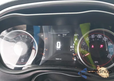 2018 Dodge Challenger R/T Scat Pack z USA, uszkodzony, nr VIN 2C3CDZFJ0JH316070